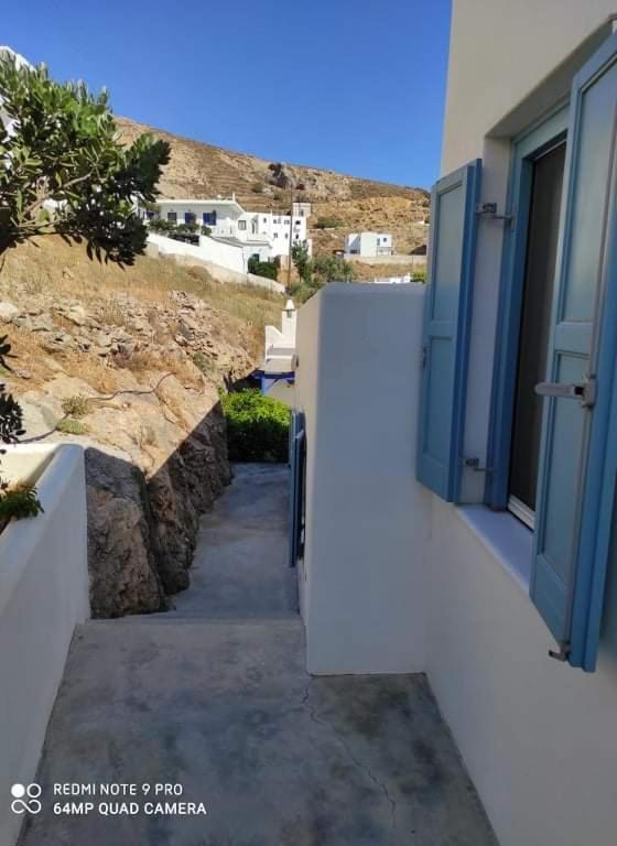 Anemoessa Studios Serifos Town Экстерьер фото