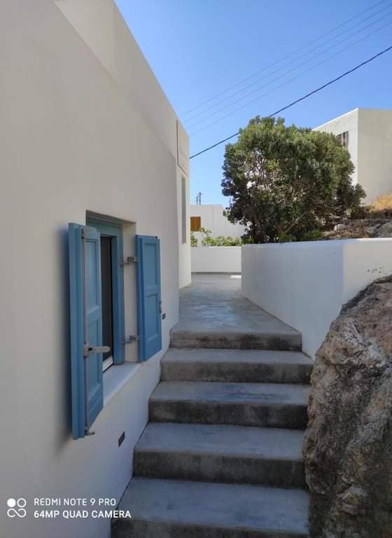 Anemoessa Studios Serifos Town Экстерьер фото