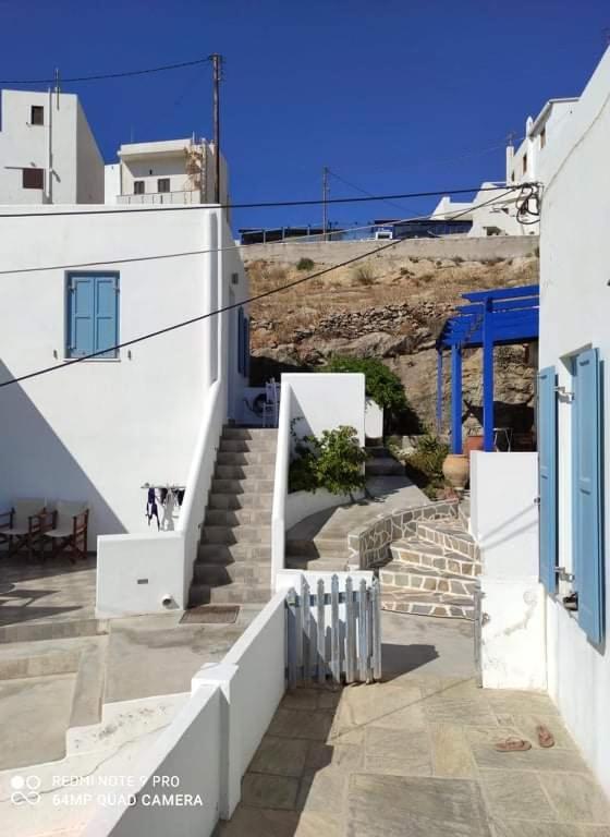 Anemoessa Studios Serifos Town Экстерьер фото